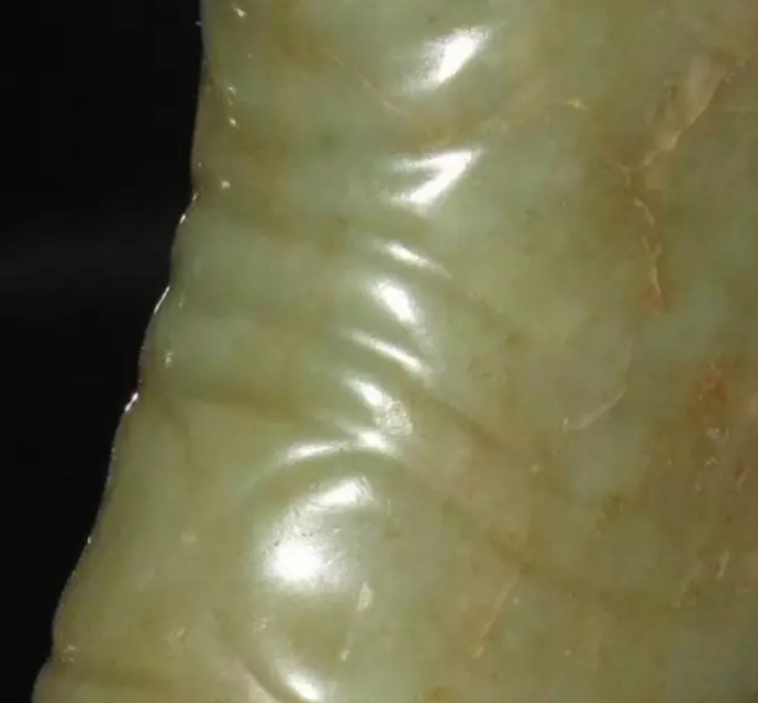 红山文化玉器研磨工艺怎样辨别,红山玉器的抛光打磨痕迹
