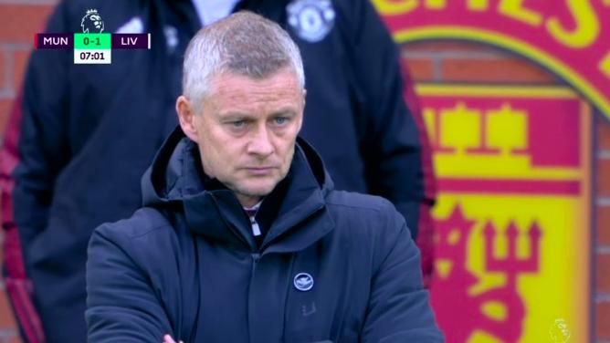 半场曼联2-0领先利兹联,半场结束曼联0比1落后伯恩茅斯