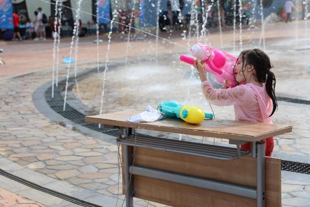 奥园英德巧克力王国全景,奥园英德巧克力王国乐园直播