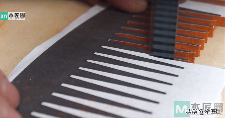 木工爱好者制作的产品,手工木梳diy工具