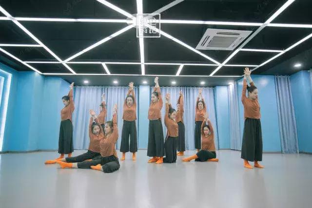 毒舌金星小品完整版,金星舞蹈毒舌完整版