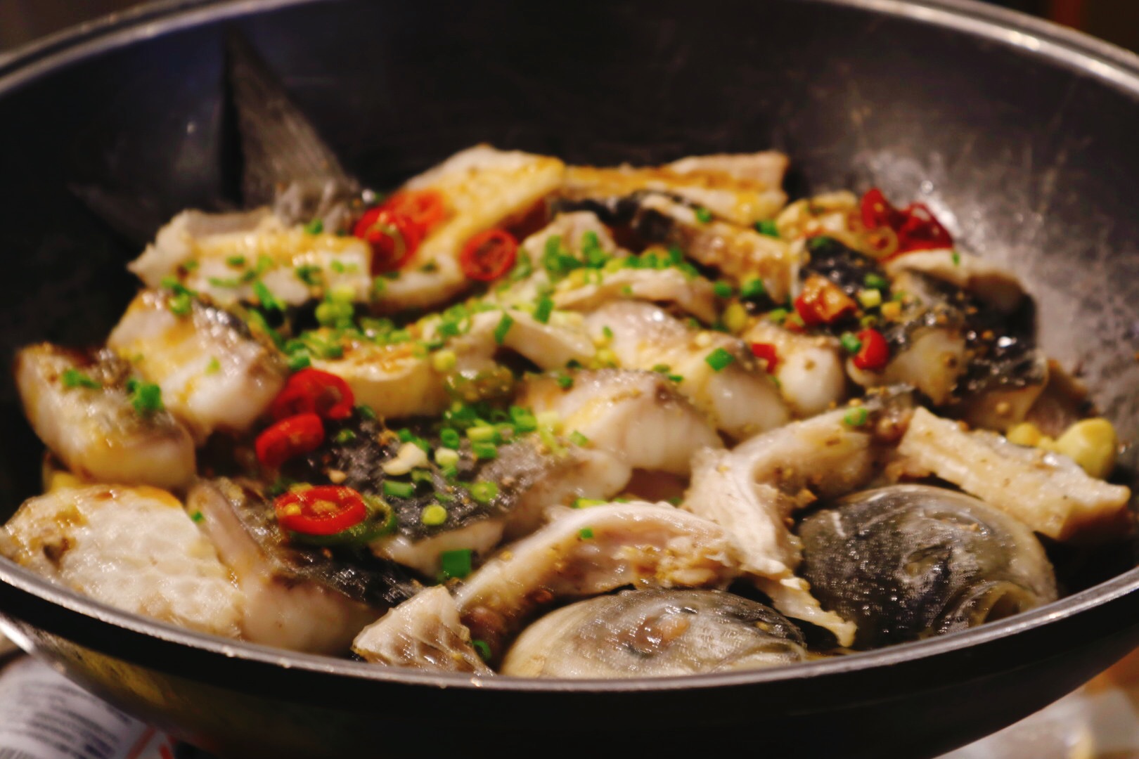 寻味武汉：坚持做传统粤菜27年不变，鸡有鸡味，鱼有鱼香