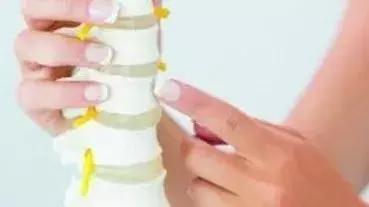 结节息肉囊肿增生哪个是癌症先兆,乙状结肠增生性的息肉会癌变吗