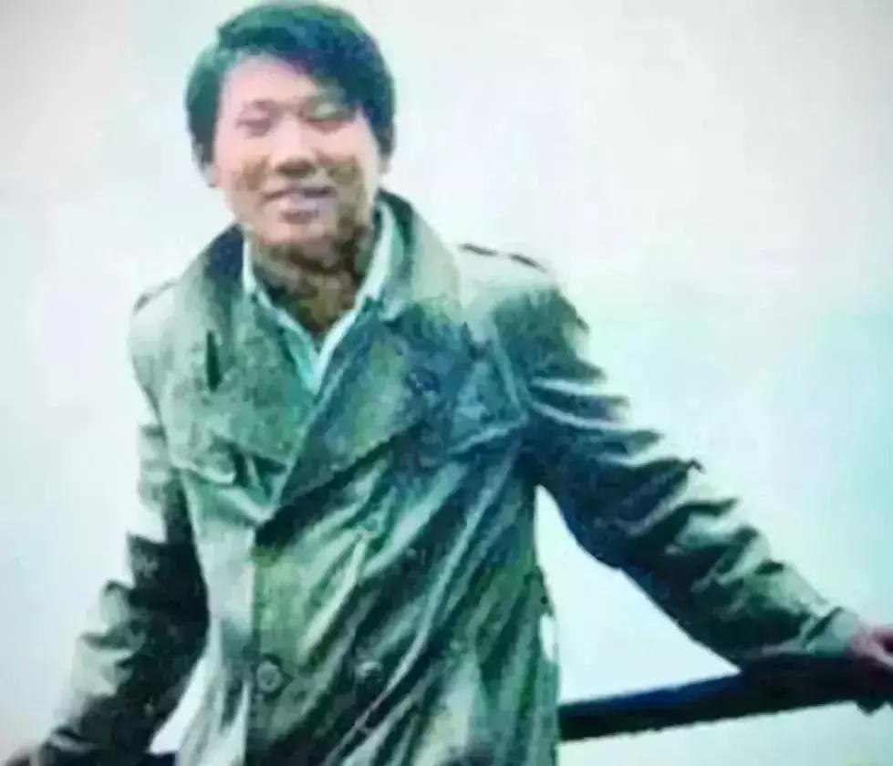 岳云鹏和郭德纲岁数差不多,岳云鹏郭德纲大多少岁