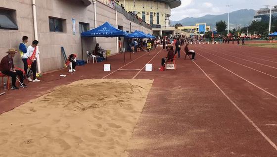 「进击吧少年」让体育点燃青*梦春**想~