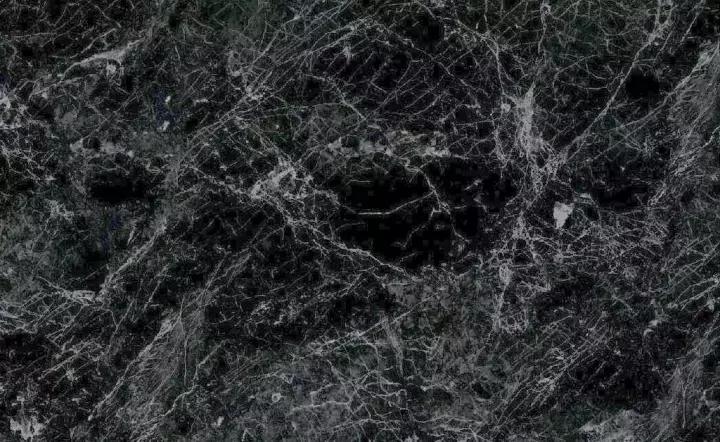 追求美的路上做到极致,追求美是唯一且正确的事