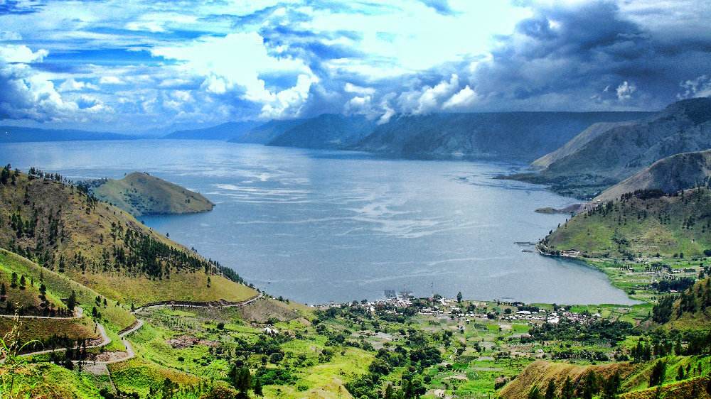 世界上喷发最频繁的火山,世界上哪座火山爆发会毁灭地球