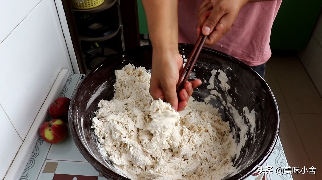 自己在家如何做水煎包,怎么在家做水煎包好吃又松软