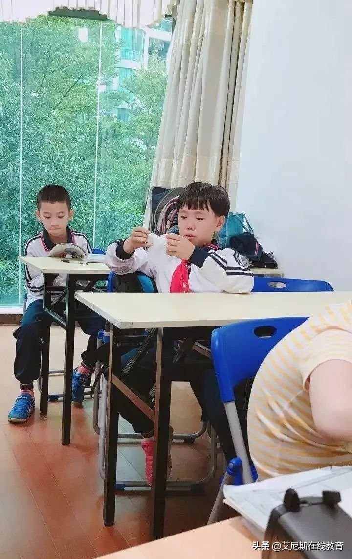 学生都用什么化妆品,普通学生用哪些化妆品