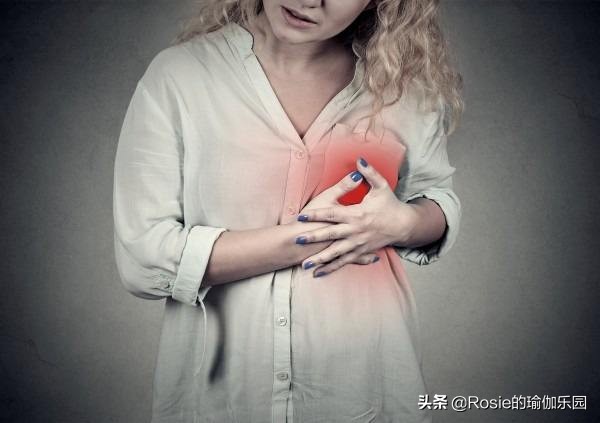 女生怎么练改善斜方肌,斜方肌练大了