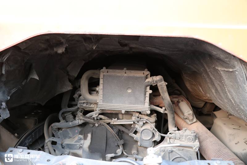 鍔犺鐗涙爮鏉犵殑闄嗗贰,鍔犺浜嗗熬缈肩殑鏂牚灏间簹v8鍗¤溅