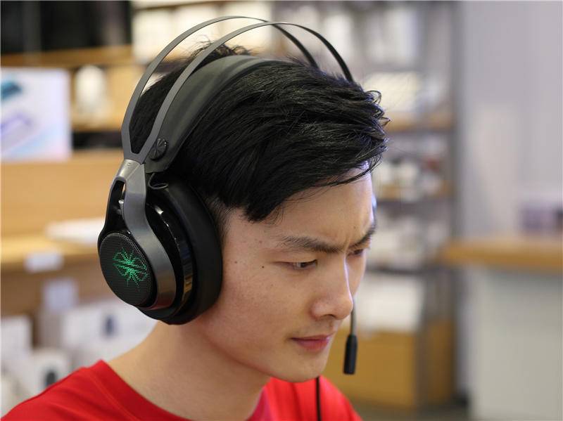 入耳式蓝牙游戏耳机gx05,电竞g5头戴式耳机