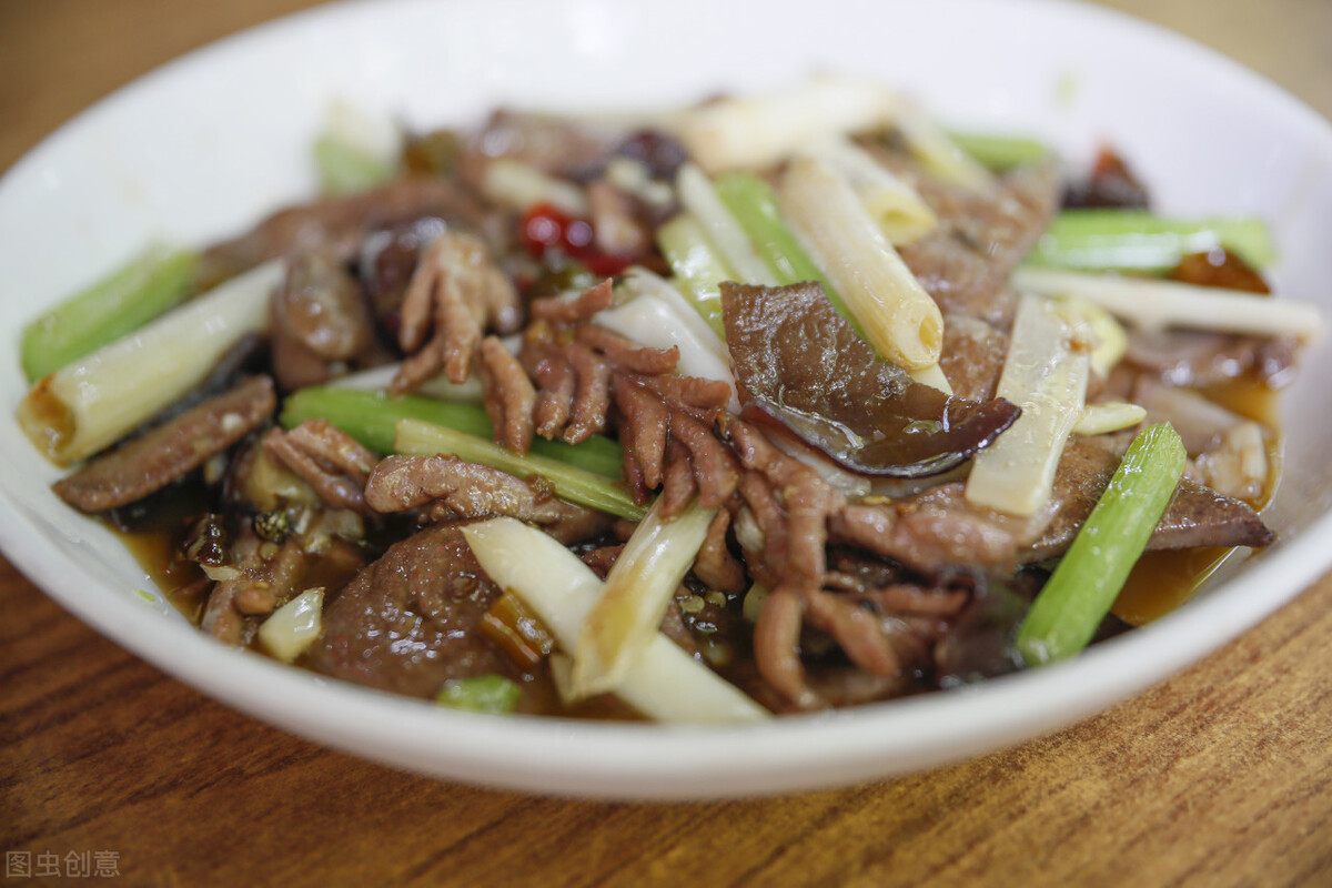 教你做2道山东的特色菜,山东菜最有名的30道菜