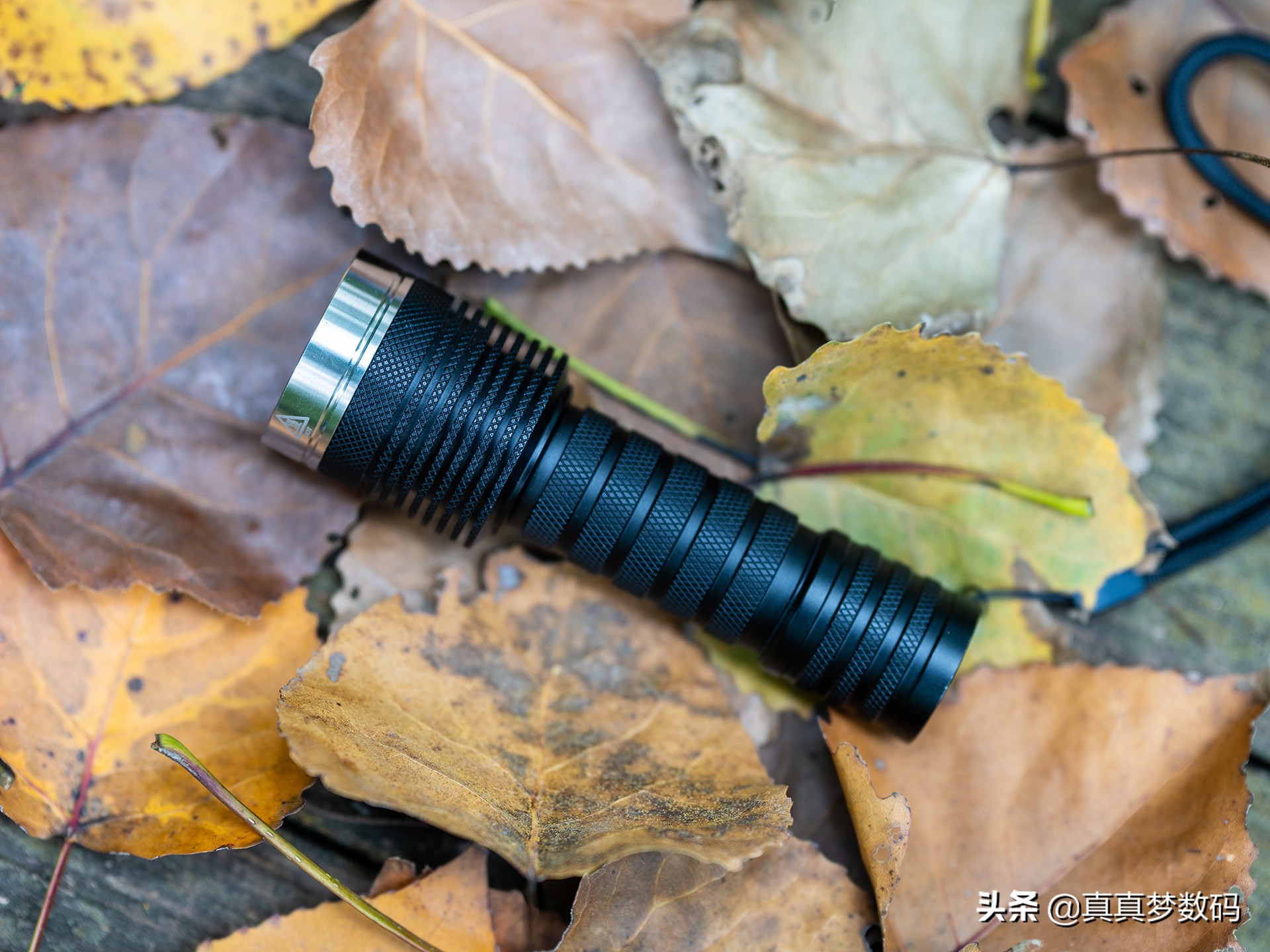 强光手电筒应该如何选择,强光手电筒怎样选