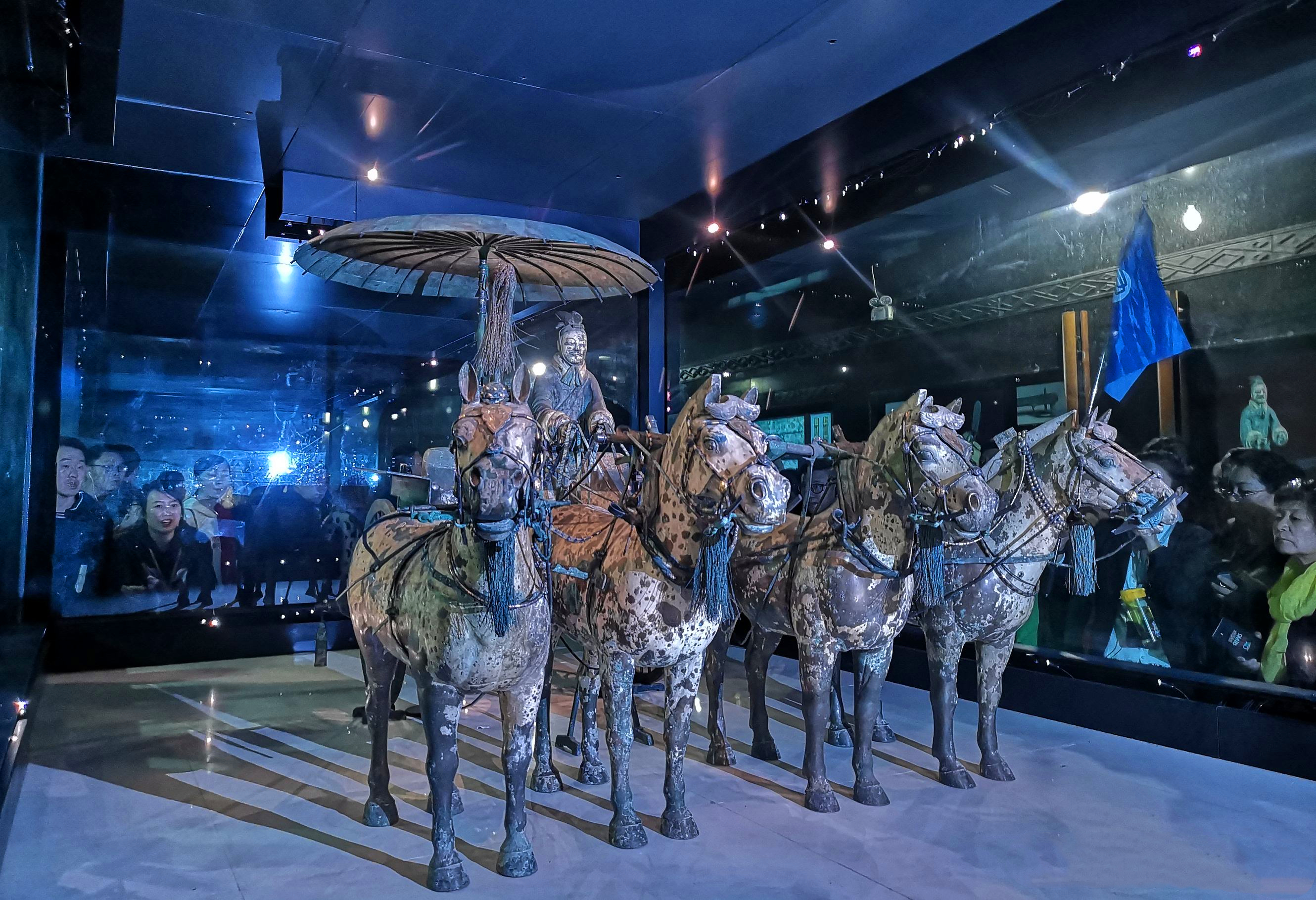 佳士得精品瓷器专场拍品回顾,佳士得金丝楠拍卖最高成交价