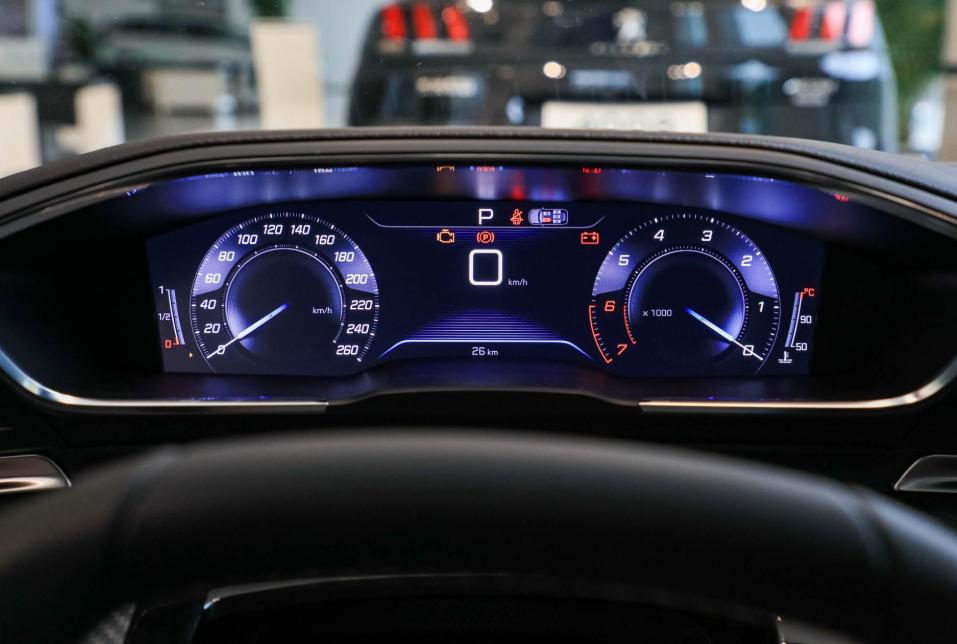 标致508品牌价值,标致5082015款1.6t自动致臻版hud