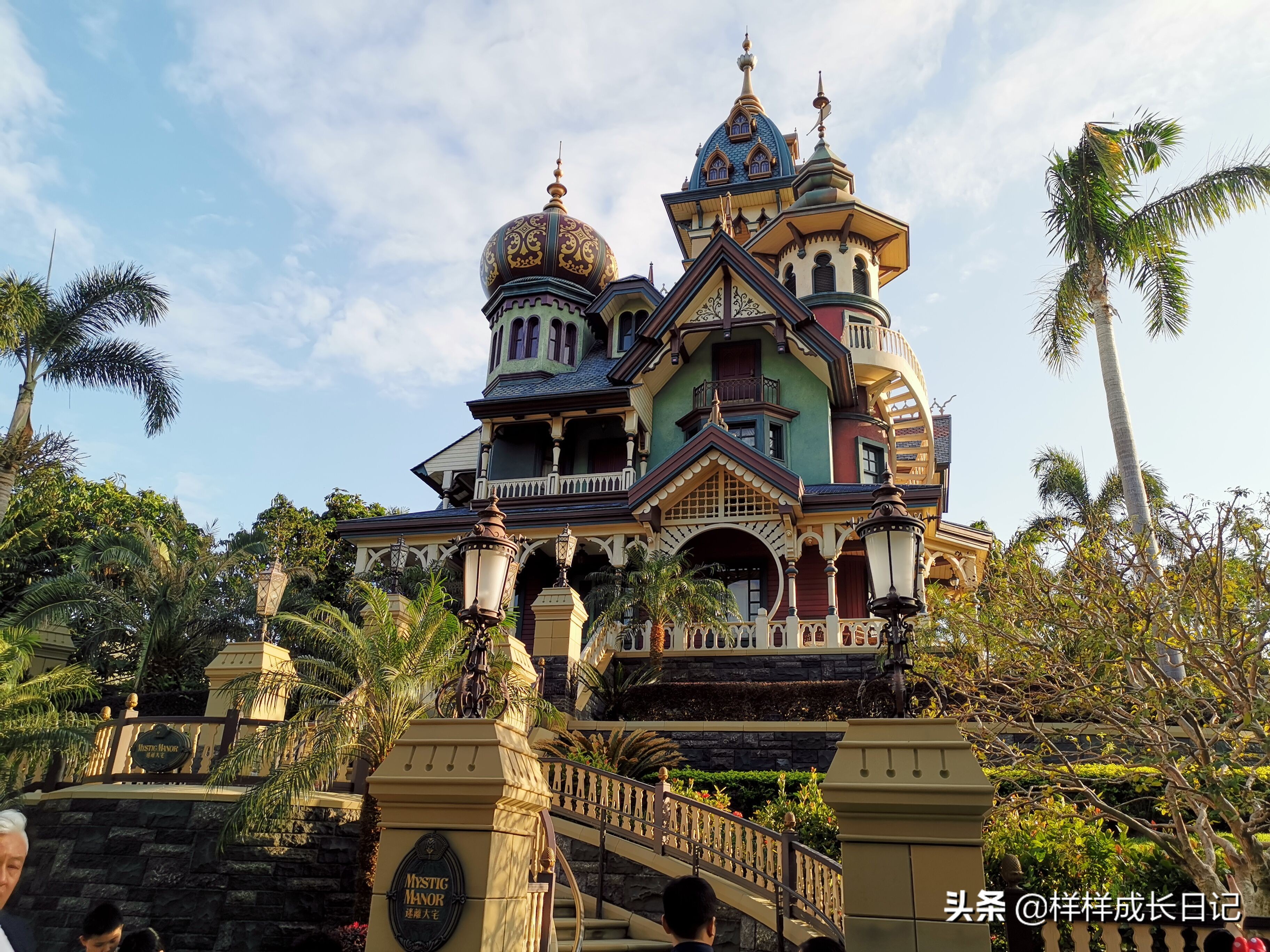 香港迪士尼旅游攻略详细 (香港迪士尼一日游必玩项目)