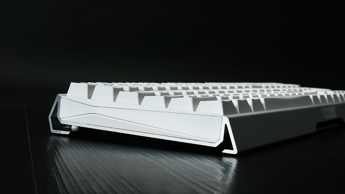 CHERRYMX3.0S三模无线游戏机械键盘评测：好饭不怕晚