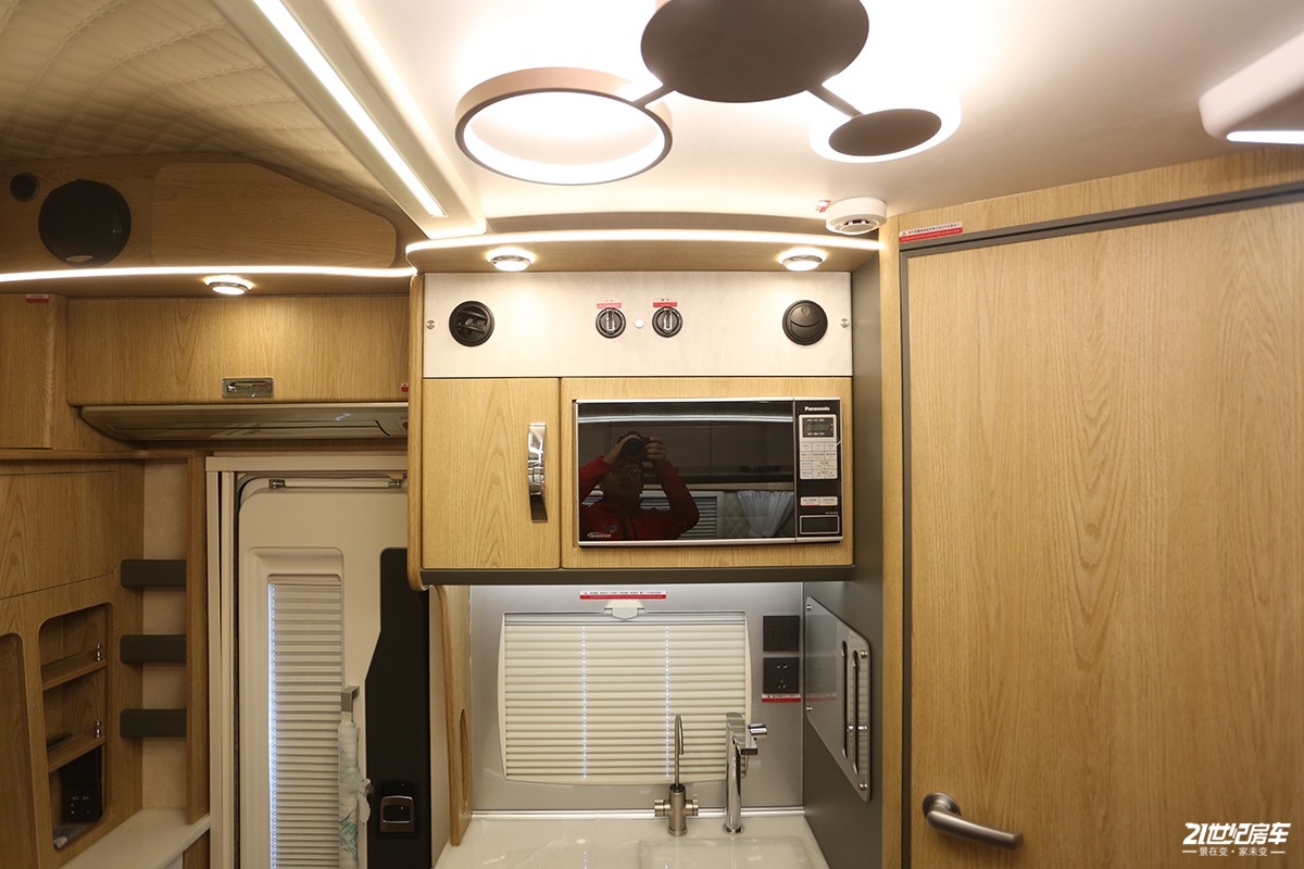 定价超百万的国产车,戴德e途promax房车228万