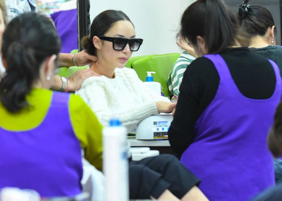 价值几百块钱的美甲款式,20平的美甲店既好看又便宜