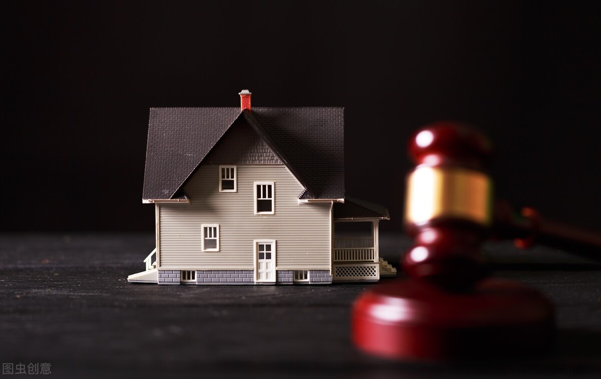 房产用哪种方式留给子女最省钱,父母房产给子女如何赠与