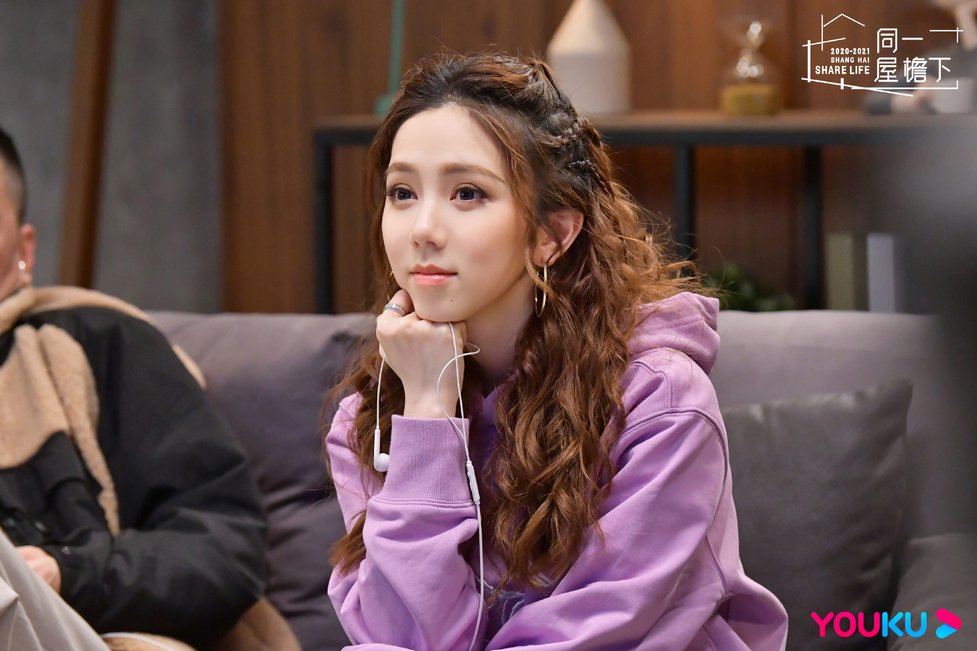 采访邓紫棋如何看待林俊杰,采访邓紫棋的综艺节目