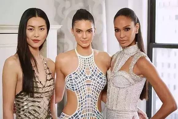 都说超模脸难欣赏，到底什么样的脸才算美？