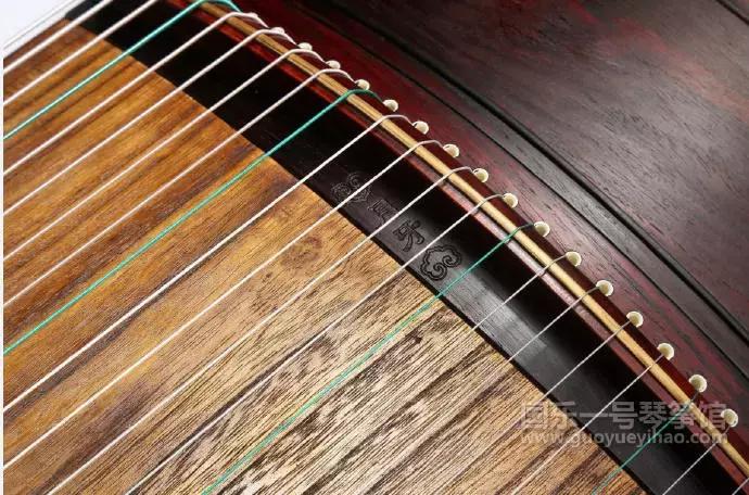 古筝初学者怎么选购古筝,购买古筝怎样挑选好的曲子