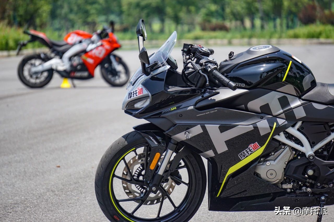 豁车有理，拆车无罪：GPR150灵魂对决250SR