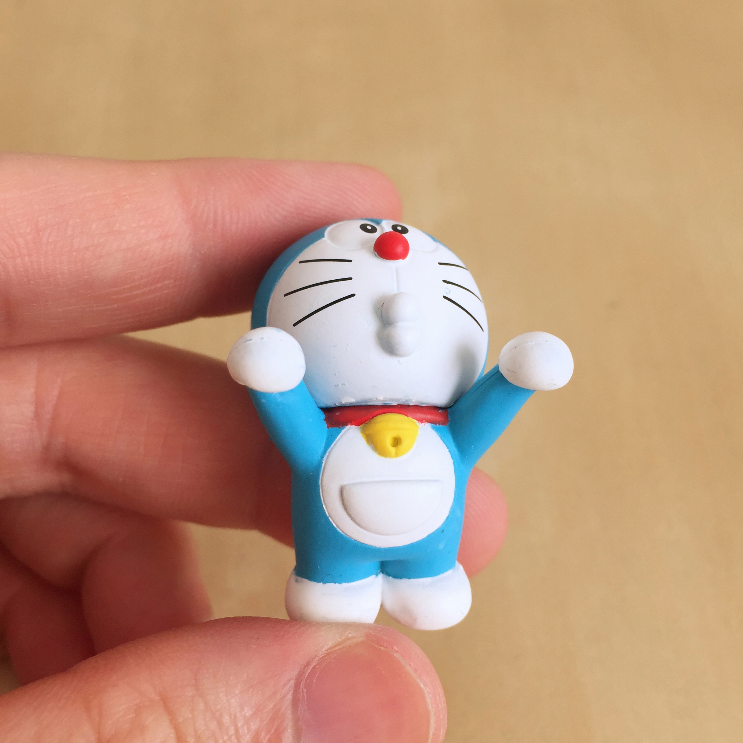 玩具测评丨PUTITTO奇谈俱乐部哆啦a梦杯沿玩偶(第一弹)