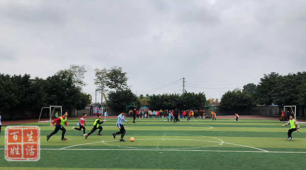 青白江祥福小学足球联赛视频,学校举行春季校园足球联赛