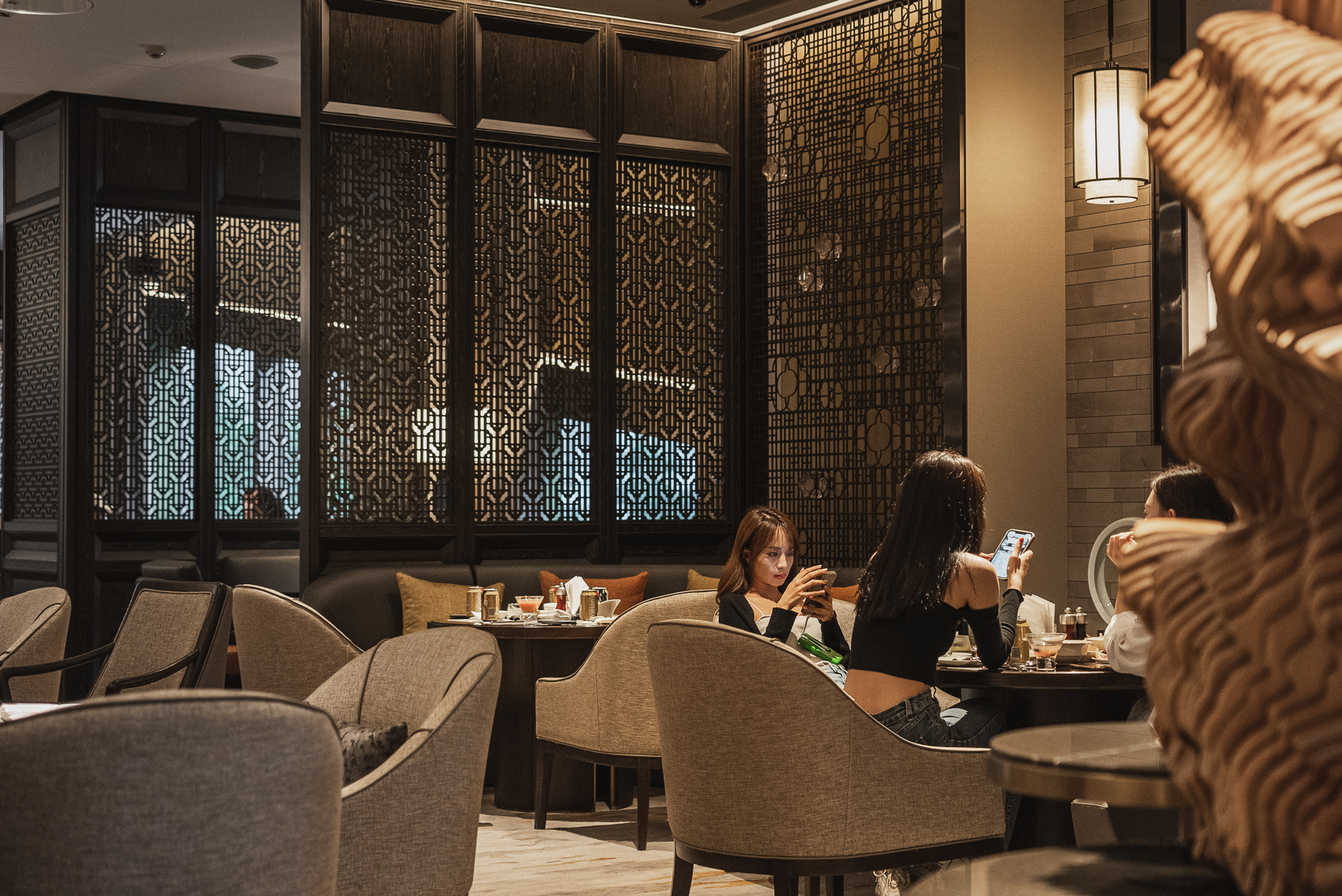 建六竟藏了一座像家一般温暖的奢华公寓式酒店