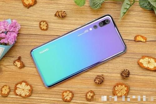 雷军说手机最好别贴膜,雷军小米手机贴膜吗