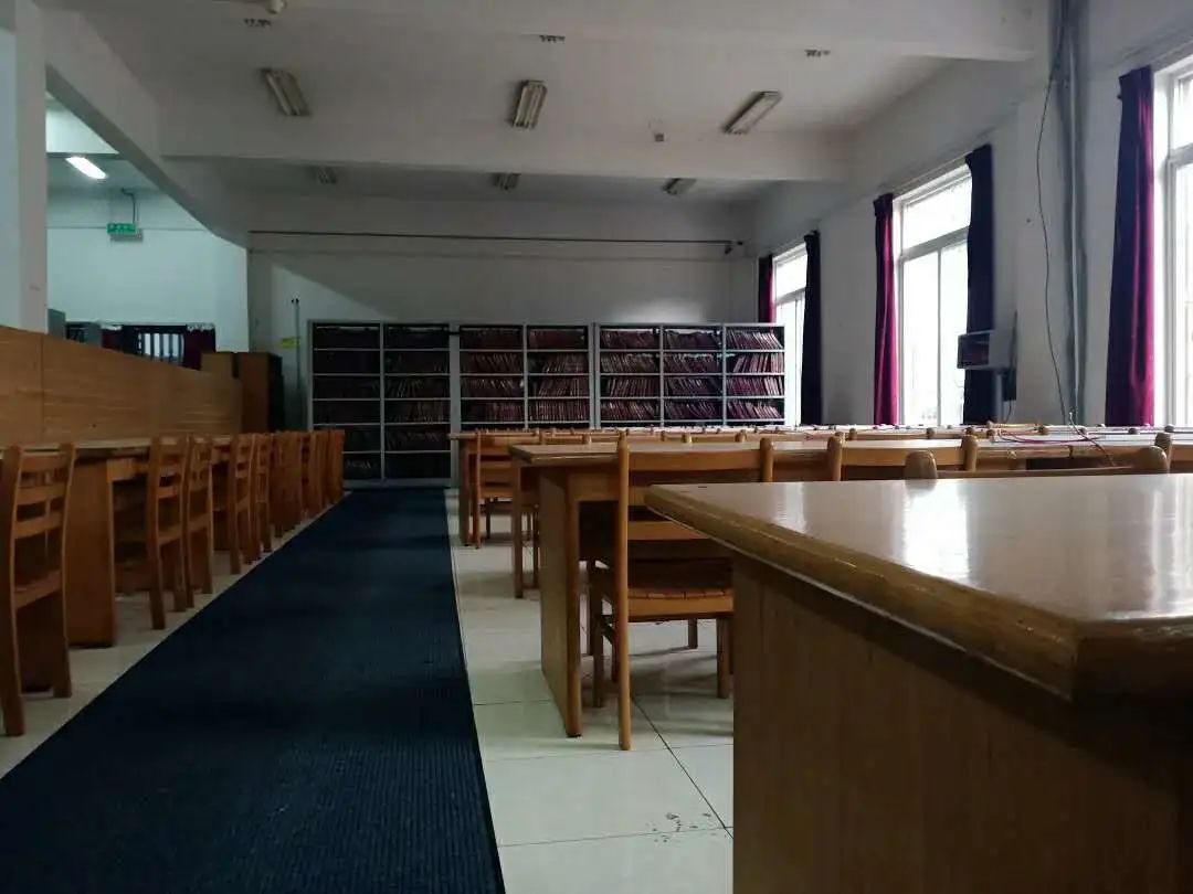 苏州托普“拍了拍”你：冲吧，乘风破浪的毕业生