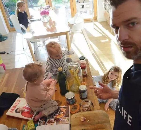 超级奶爸有七个女儿,超级奶爸有5个孩子