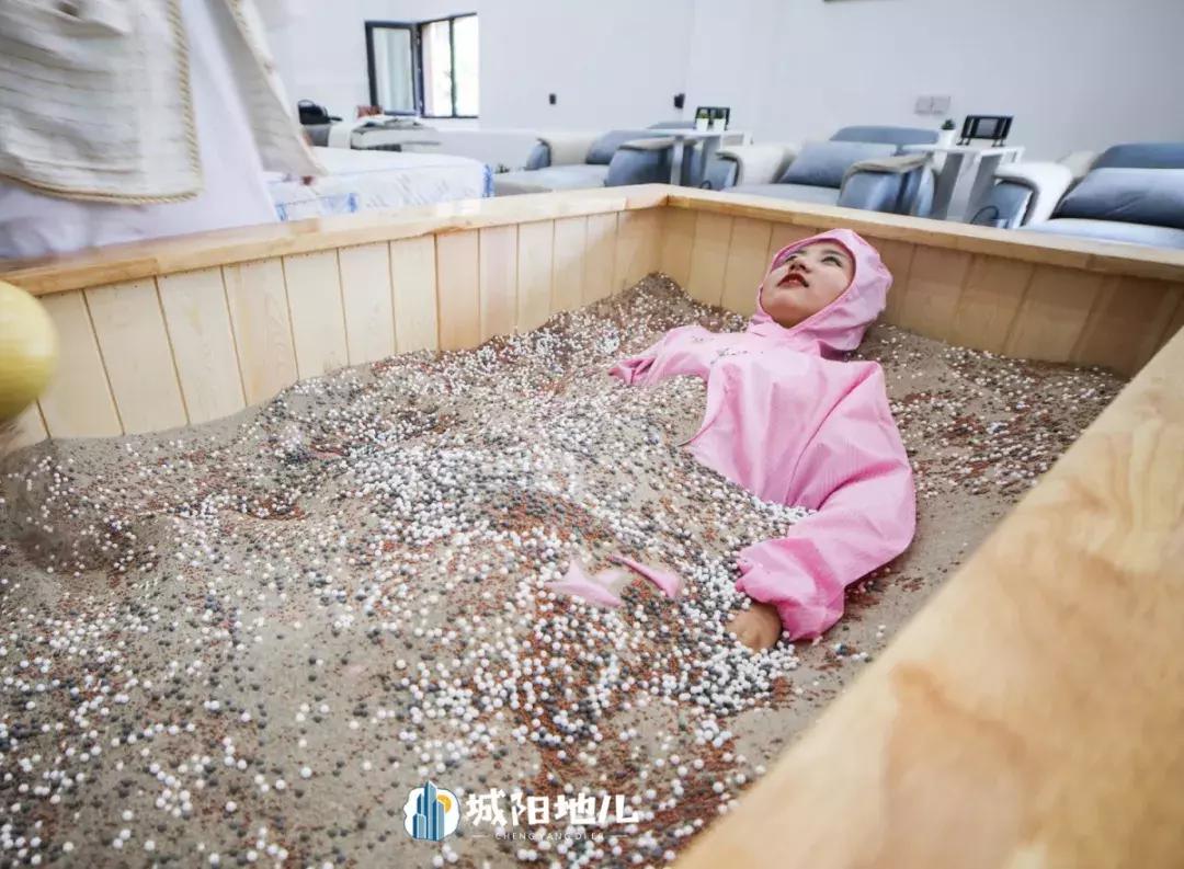 吐鲁番又能玩水又能疗养的地方,高温天气没有避暑的地方