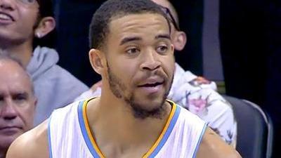 球星伦纳德背影,球星背后