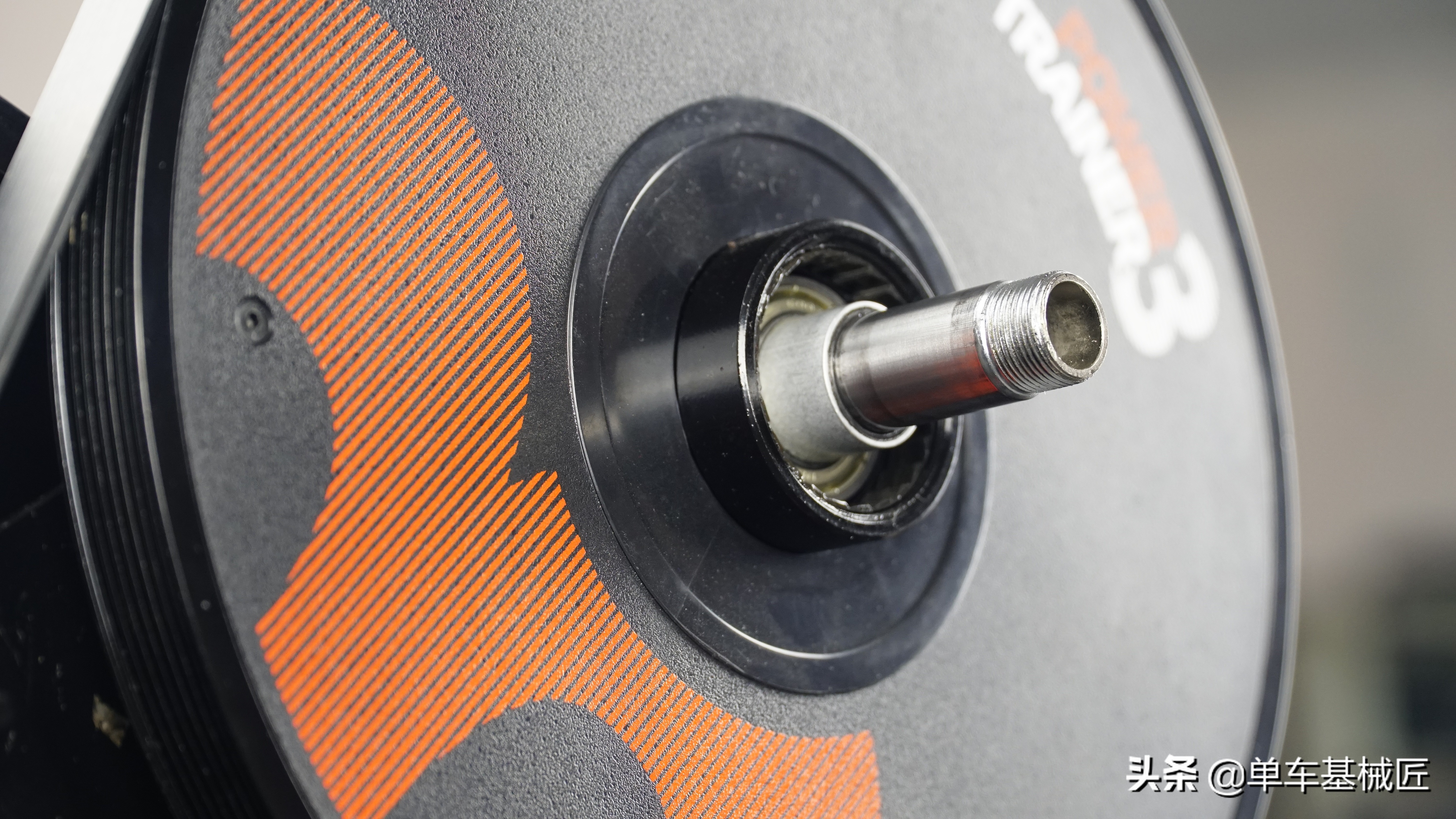 迈金t300蹬不动,迈金t300老款和新款的区别