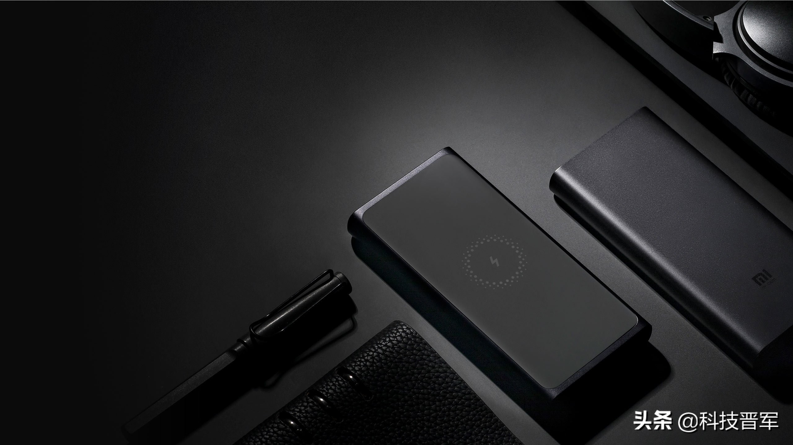 小米无线充电宝青春版10000mah,小米无线充电宝30w值得吗