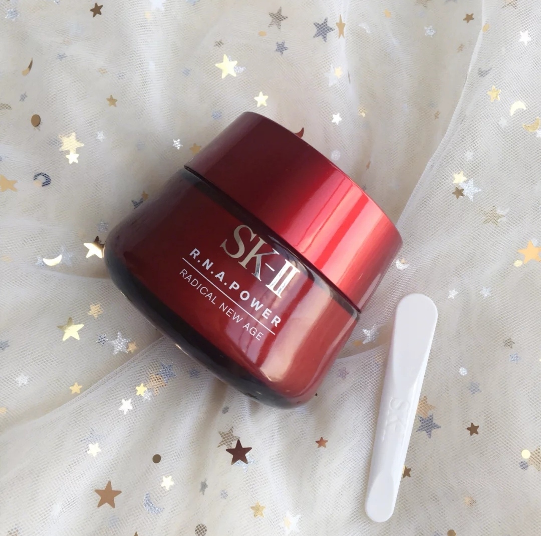 娇兰蓝皮面霜哪个系列最好,娇兰兰花面霜和兰蔻菁纯哪个更好