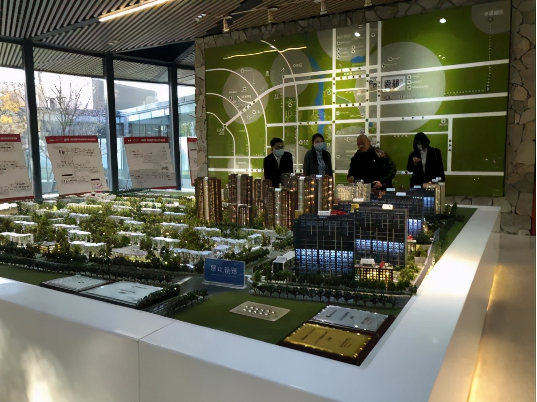 验房飘窗变落地窗维权电话,交房后整改维权