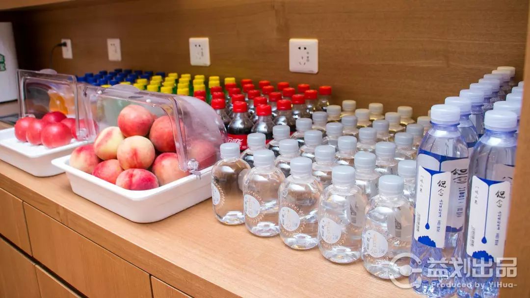 在青岛这家连锁养生馆做了个“大保健”后，我居然吃撑了