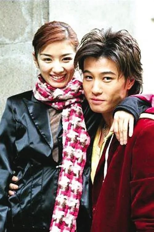 从查无此人到一鸣惊人,从大红大紫到无人提及的男明星