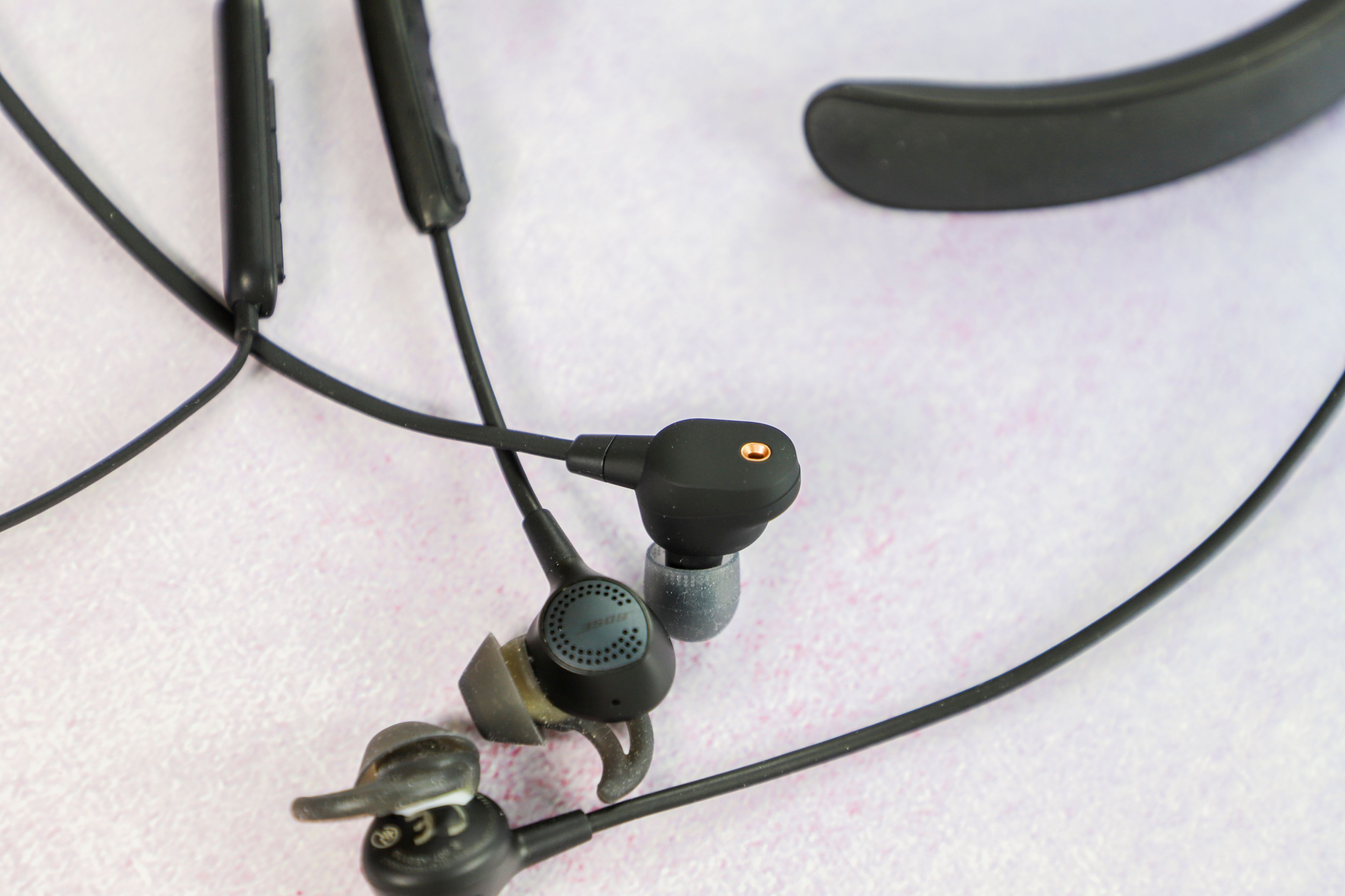 索尼wi-1000x对比qc35,索尼耳机wi1000xm2测评