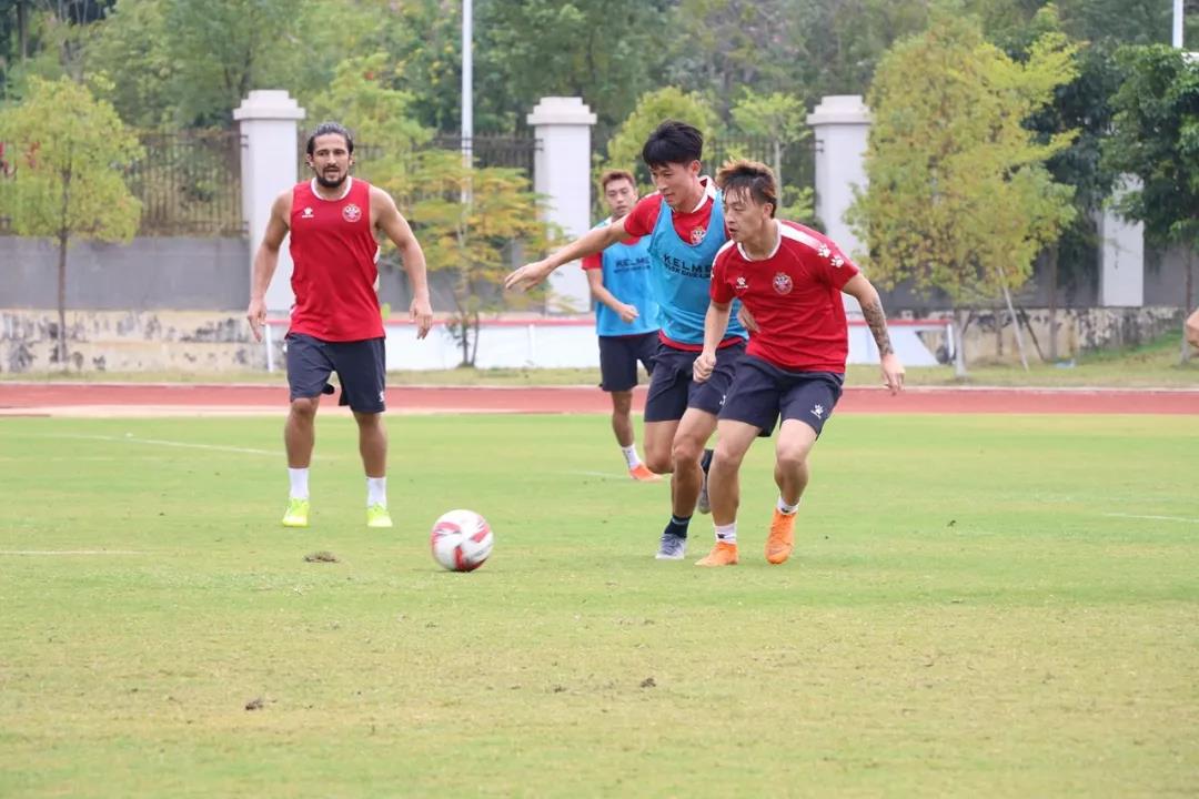 曾经的恒大骁将李建华将迎来职业生涯第300场比赛，俱乐部有活动