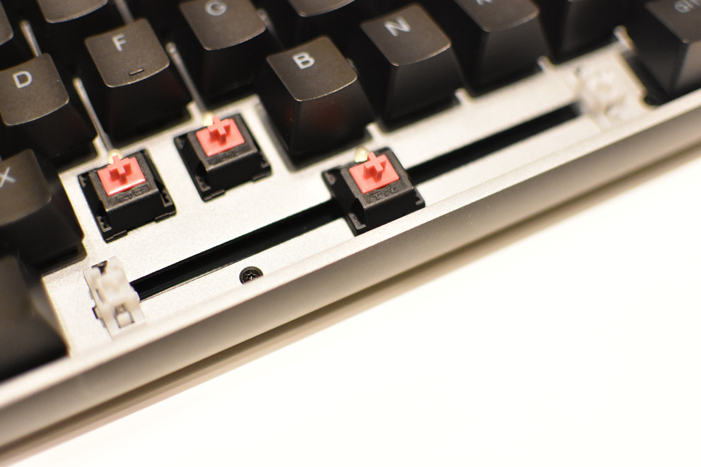 机械键盘办公静音,机械键盘哪种比较静音