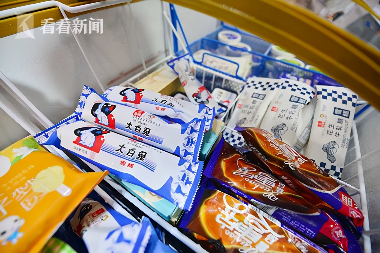 钟薛高除了雪糕还卖什么,钟薛高为啥要和普通雪糕放一起卖