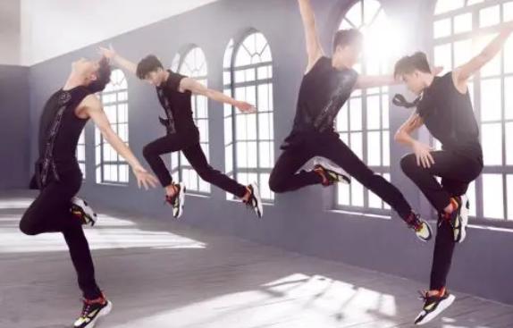 从无名小卒到万众瞩目,从无名小卒到喜剧之王