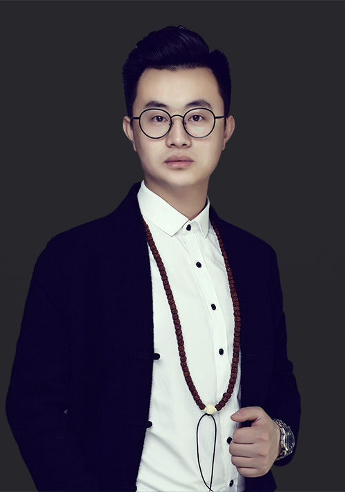 设计师-何海超/简单的特色、低调的奢华、憧憬美好的未来