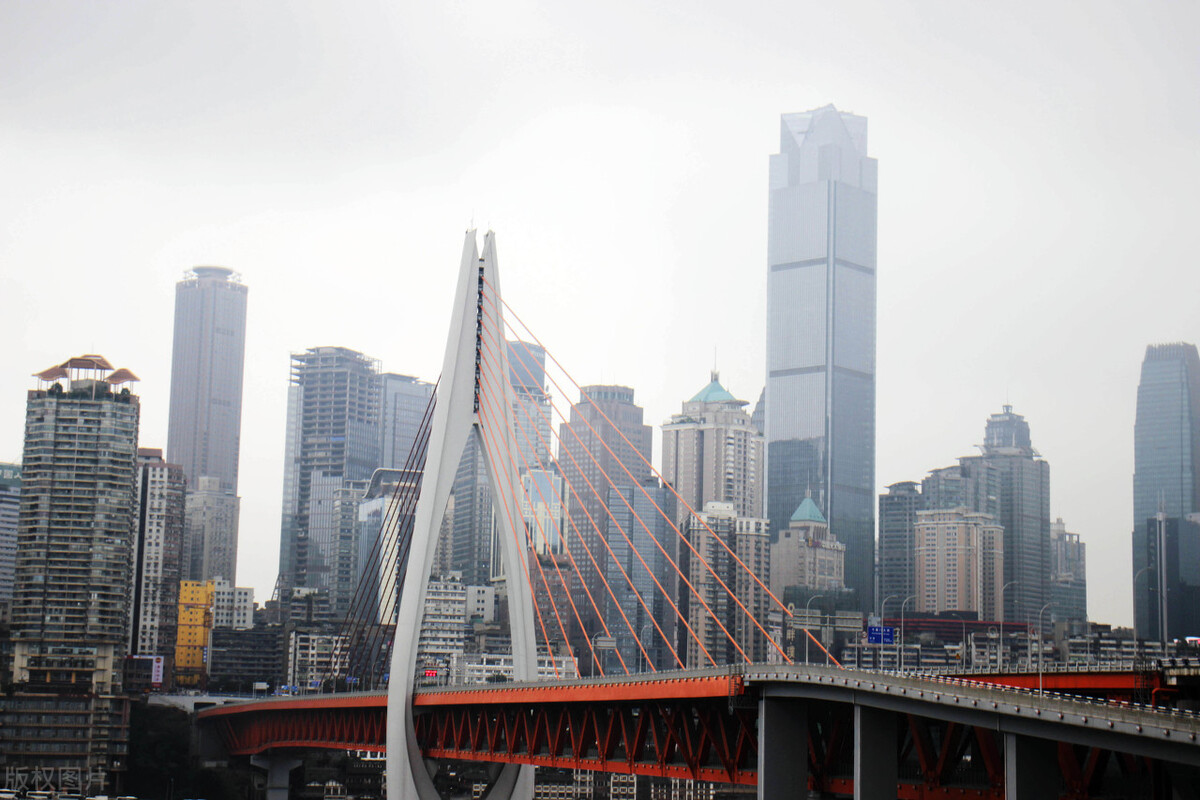 在重庆买房买车,在重庆买房买二手的好吗